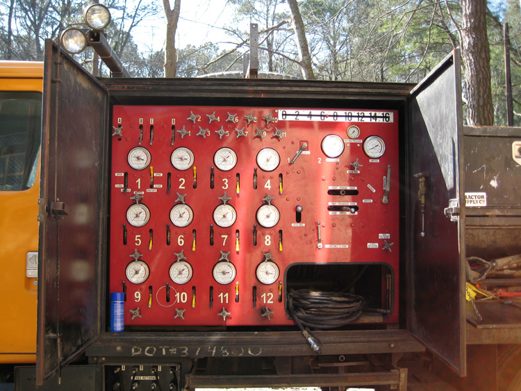 Down-02-Control-Panel