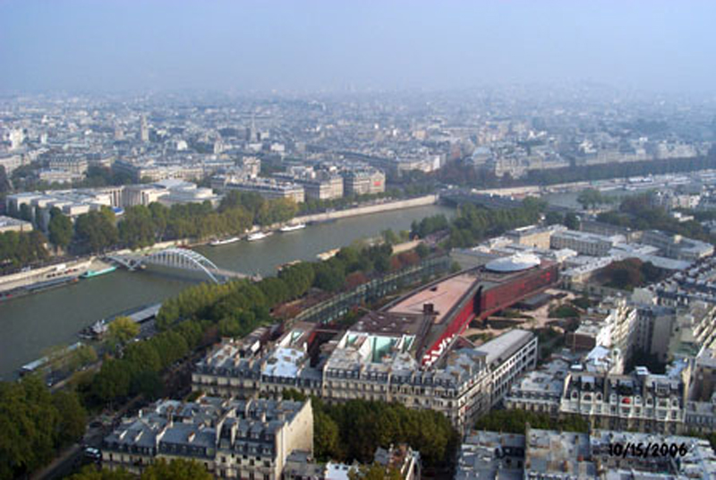 041-Eiffel_Tower-2006