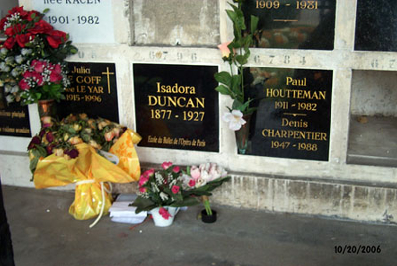 111-Isadora_Duncan-2006