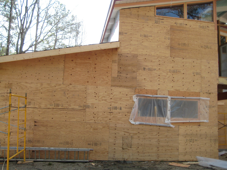 06-Master-Bedroom-Wiindows